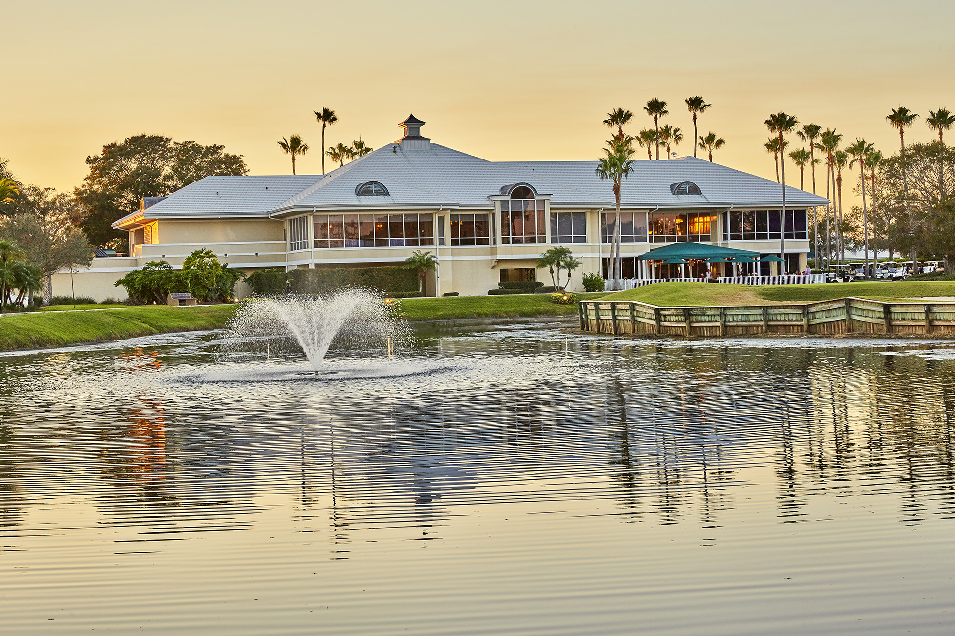 Monarch Country Club - Clubhouse